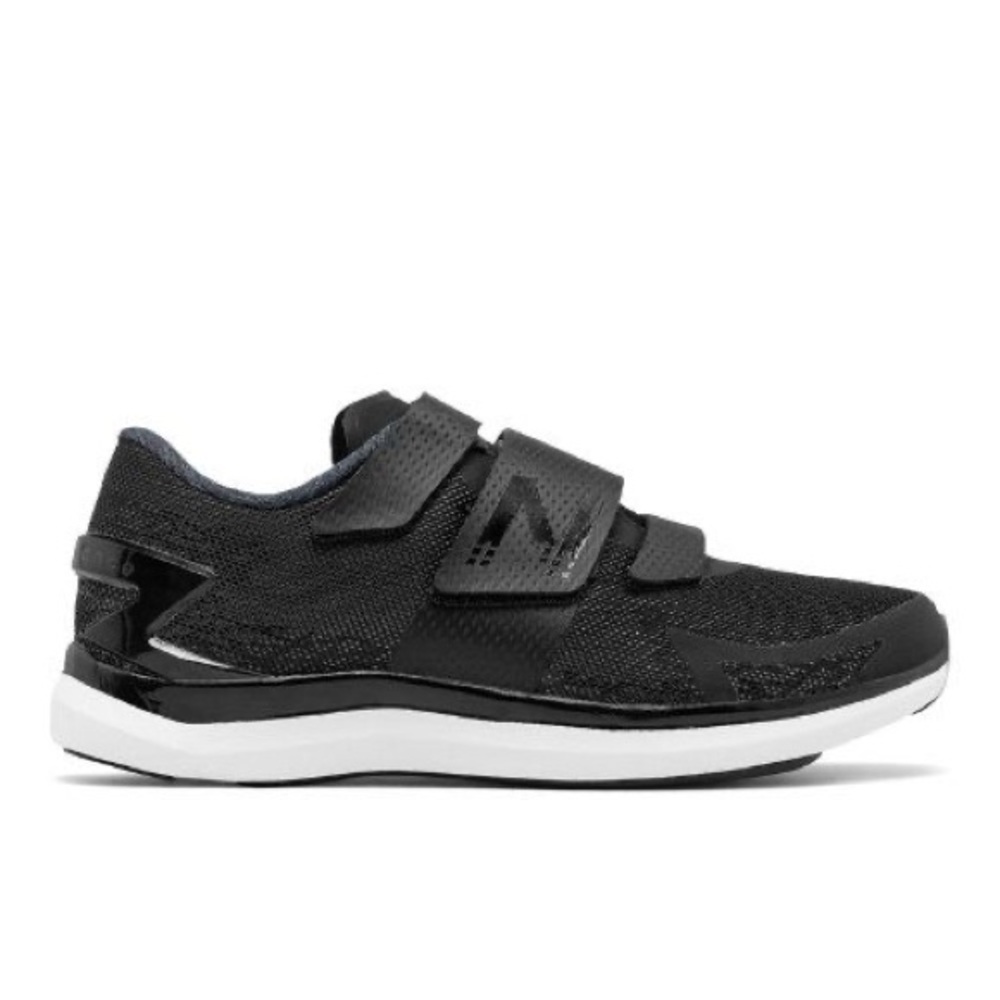 Gently used New Balance Cycling shoes